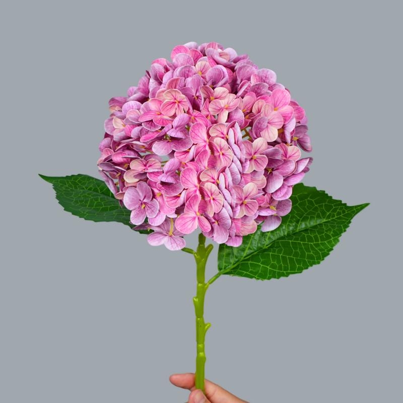 Soft-Touch Artificial Hydrangea Stem – 20cm Bloom