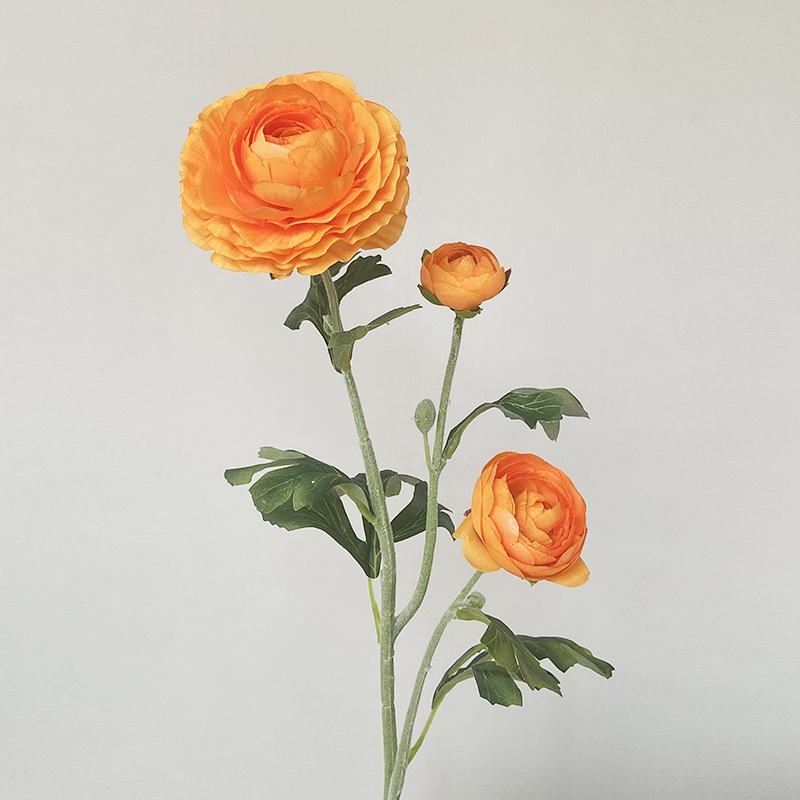 Artificial Ranunculus Spray – 64cm